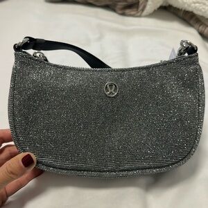 Brand new Lululemon bag, city essentials mini shoulder bag